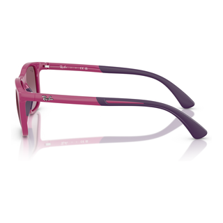 
  
    FUCSIA ON RUBBER VUOLET | GRADIENT VIOLET
  
