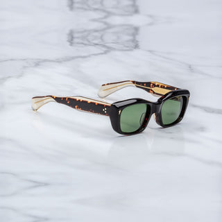 
  
    ETNA | GREEN
  
