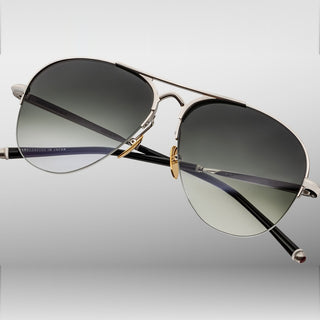 
  
    VIPER | GRADIENT BLACK
  
