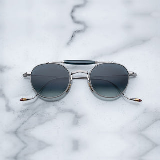 
  
    ATLANTIC | GRADIENT BLUE
  
