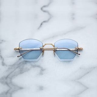 
  
    GOLD | BLUE
  
